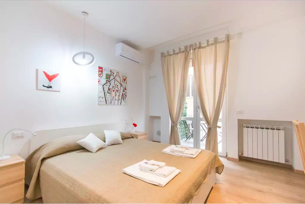 לה ספציה Via Colombo Holiday Rooms חדר תמונה
