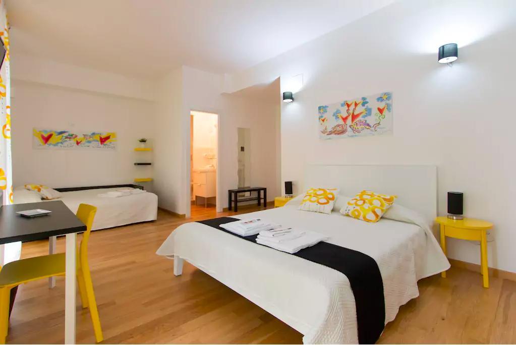 לה ספציה Via Colombo Holiday Rooms מראה חיצוני תמונה